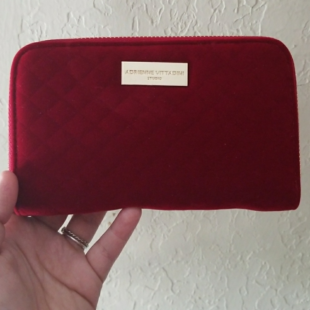Zip around wallet wristlet